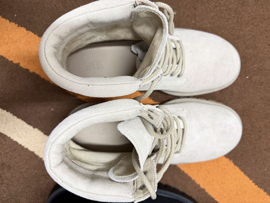 Zara Bota masculina .