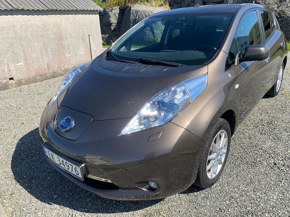 Nissan Leaf, 30 квт, Без ДТП, Tekna