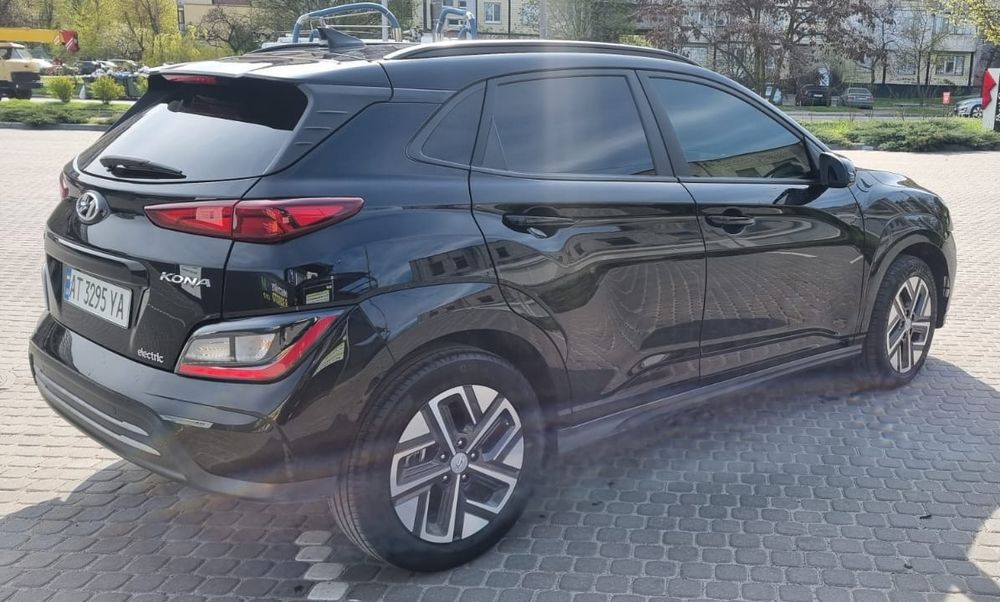 Hyundai Kona 2023 VIN TMAK281HFPJ097772 фото оголошення 2 з 7