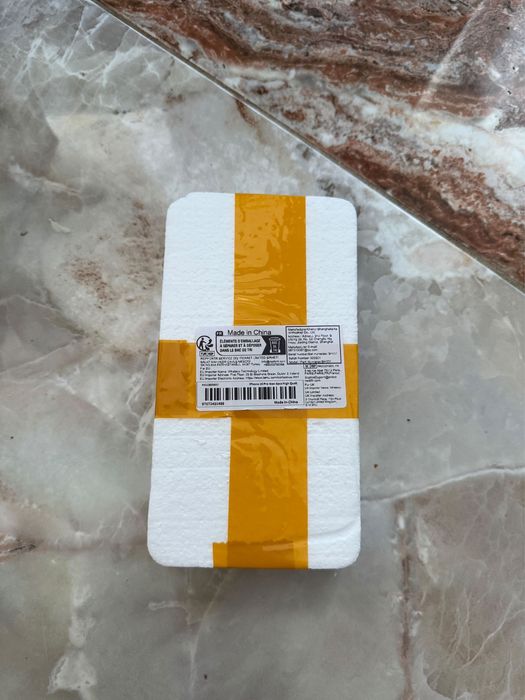 Захисне скло на iphone 16 pro max (3 скла в комлпекті)