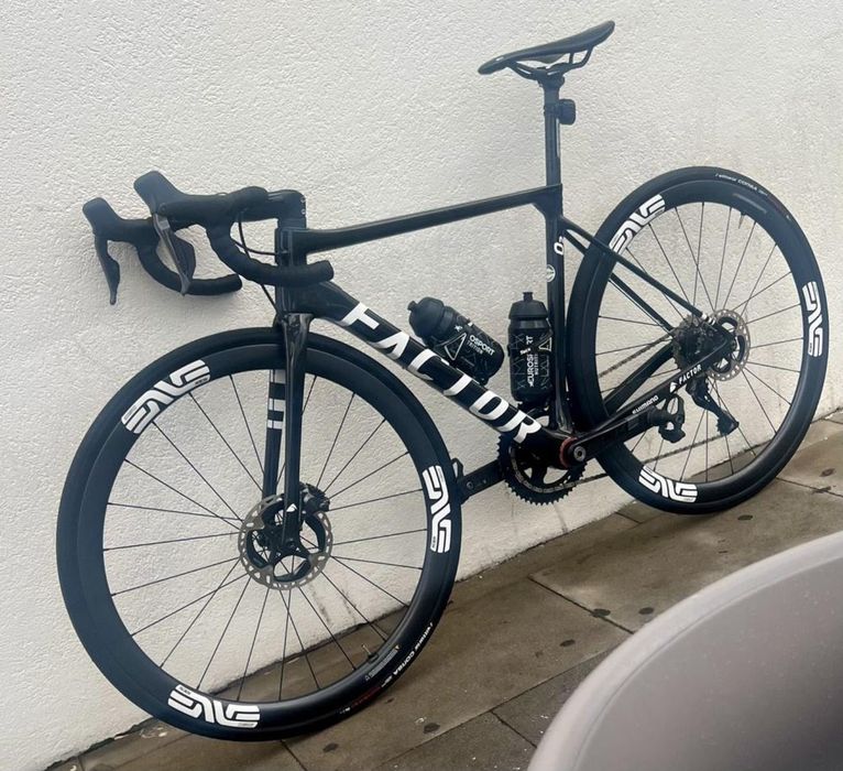 FACTOR O2  carbono T-54 – impecável