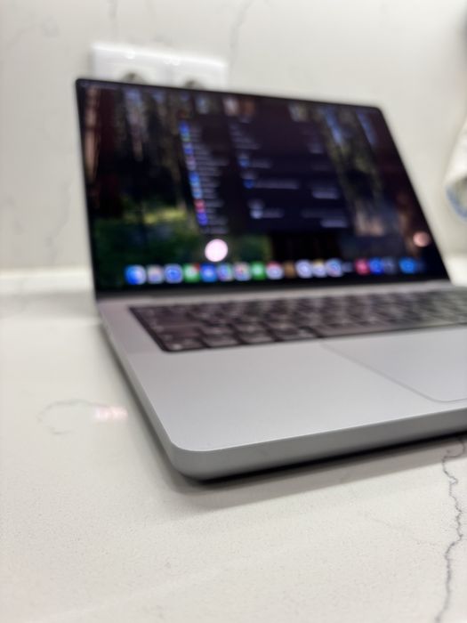 MacBook M1 Pro 16GB como Novo