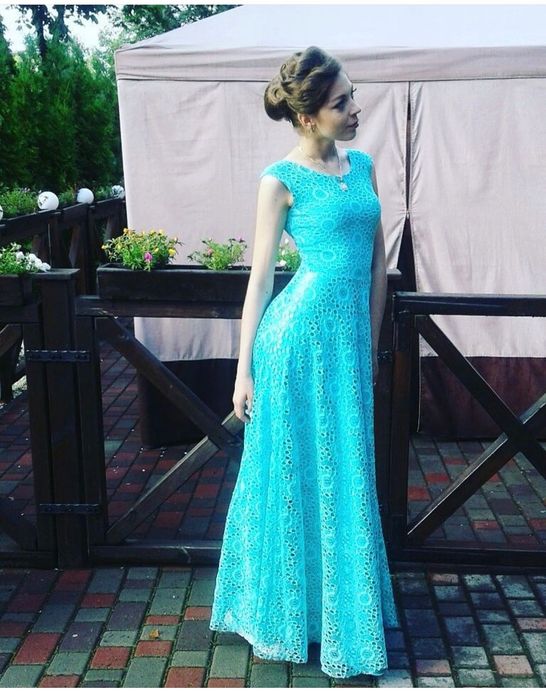 Сукня міді мереживна