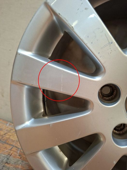 Jante frente direita VOLKSWAGEN Passat Variant (3B6)