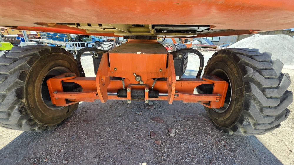 Plataforma Elevatória JLG 460 SJ Ano 2011