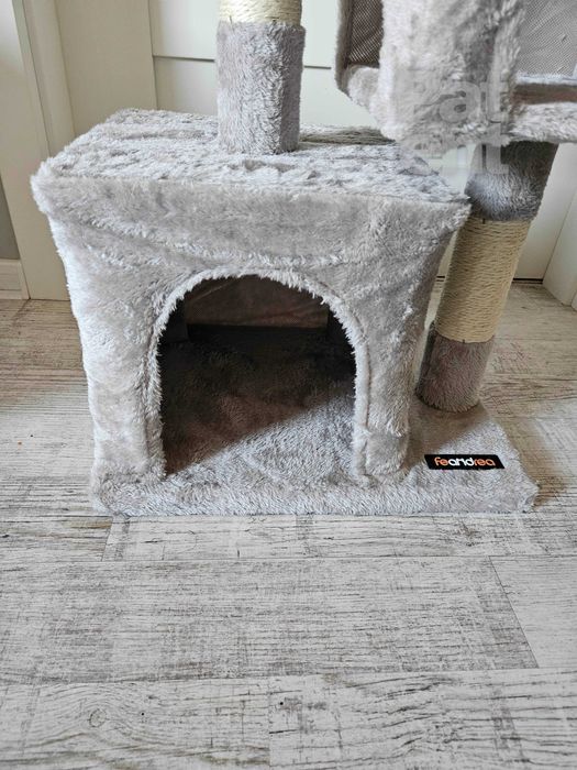 Drapak dla kota kompaktowy 67 cm szary domek słupek legowisko