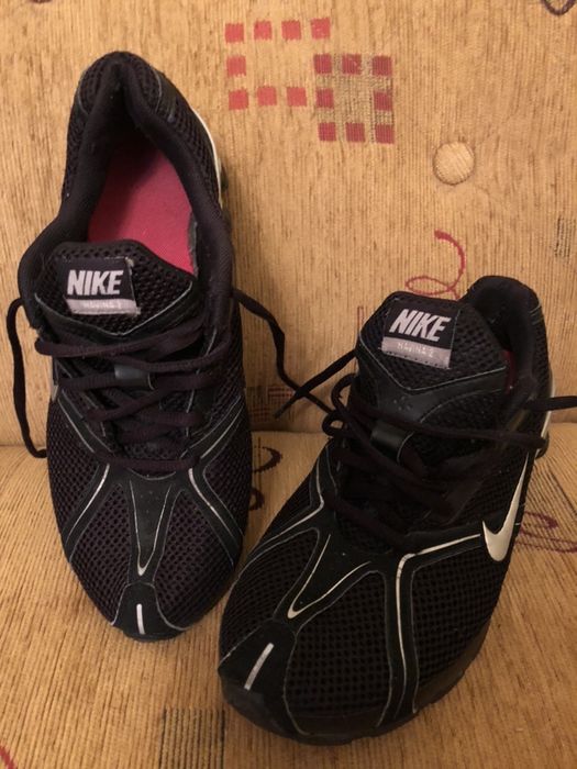 Nike navina 2 damskie rozmiar 38,5