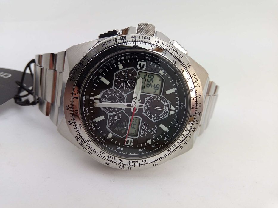 Часы Citizen Skyhawk A-T JY8120-58E радиоконтроль, вечник, солнечная батарея, сапфир