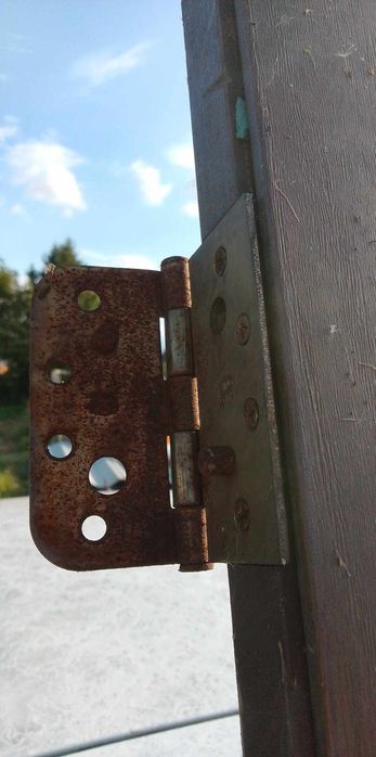 Drzwi wejściowe na budowę lub do domu