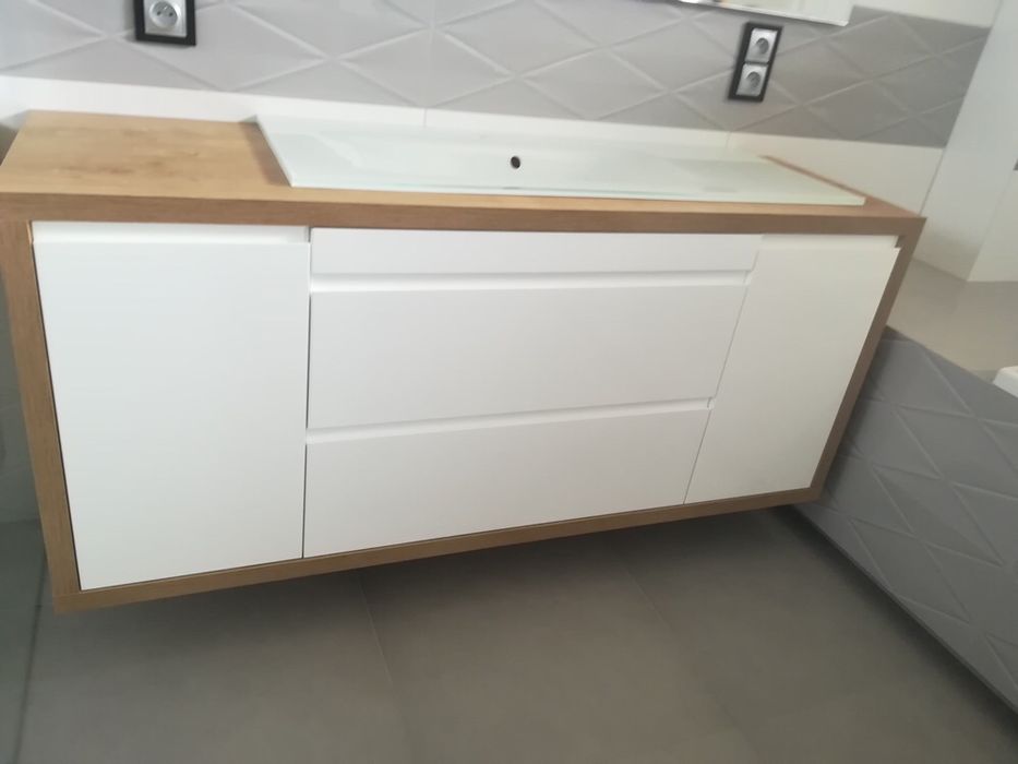 Meble na wymiar- kuchnie, szafy, garderoby, zestawy mebli łazienkowych