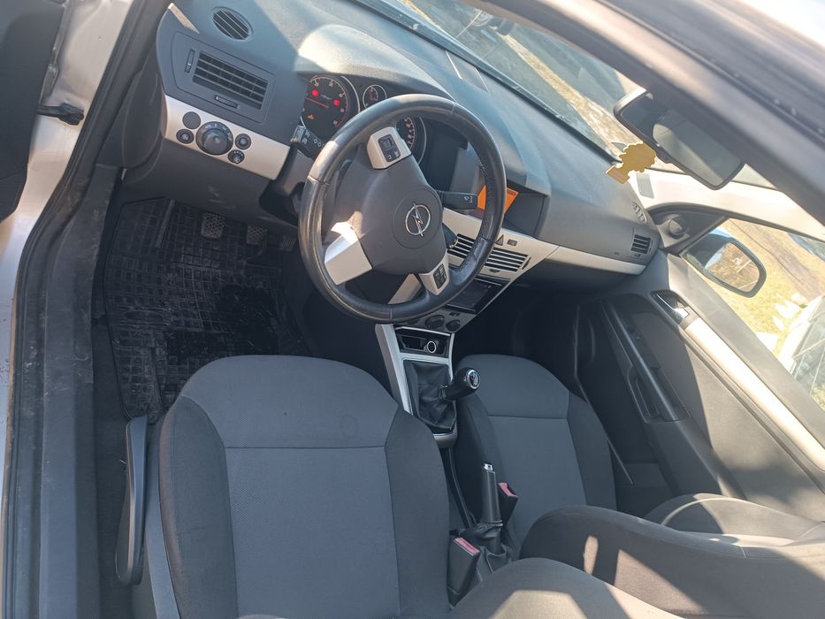Astra h 2009rok 1.9 diesel