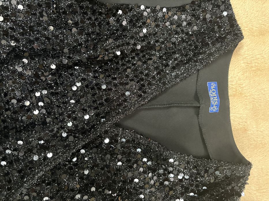 Святкове жіноче плаття,дуже гарне нарядне плаття