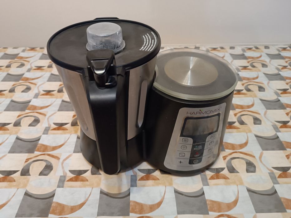 Robot kuchenny Harmomix