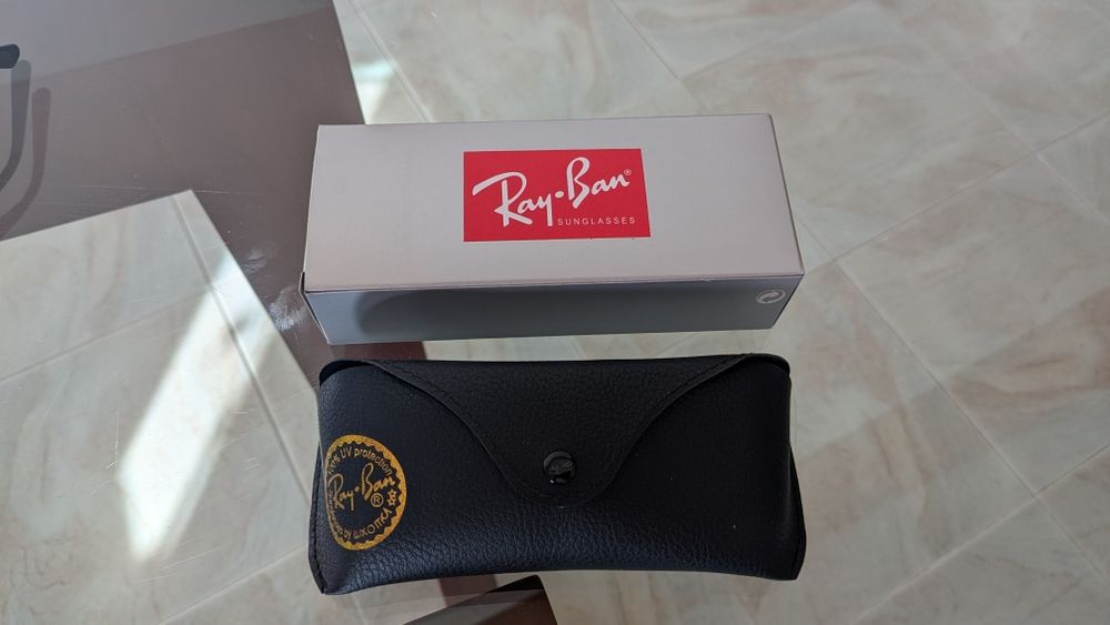 Óculos de sol Ray-Ban RB 4397