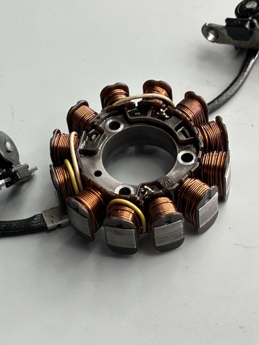 Stator Stojan Alternator Iskrownik HONDA CRF250 R 10-13