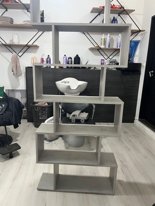 Movel / estante cinza bom estado