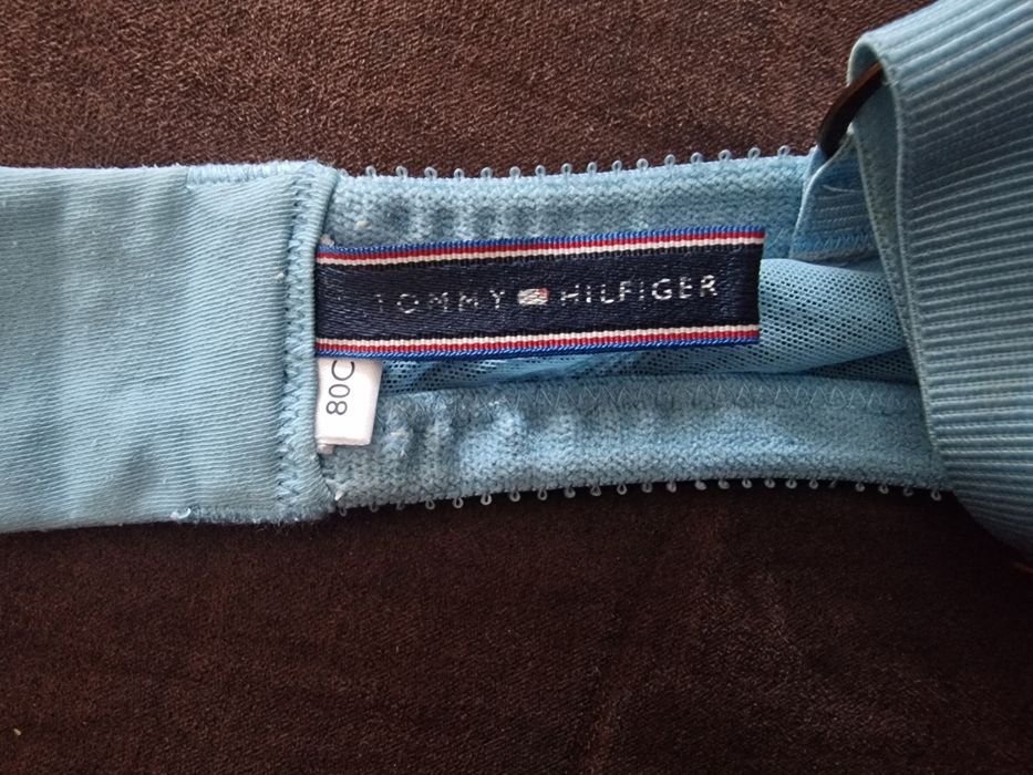 Biustonosz Tommy Hilfiger 80C
