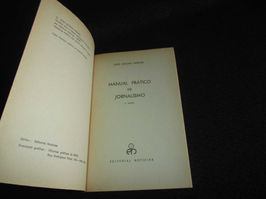 Livro Manual Prático de Jornalismo José Esteves Pereira