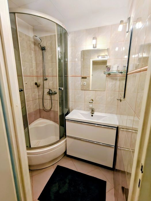3 pokoje, 57 m², klimatyzacja i duży balkon – Świdnik