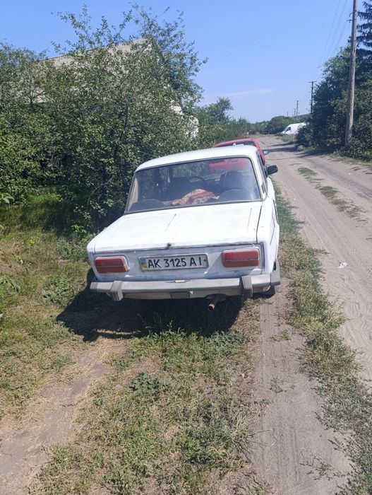 Продам ваз 2103, досить бадьора