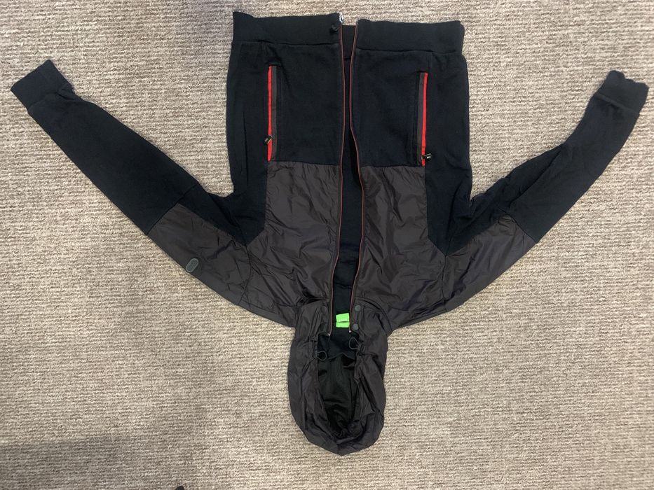 куртка Hugo Boss  бомбер БОСС нова