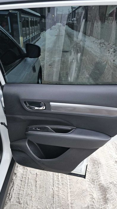 Офіційний Renault Koleos 2017