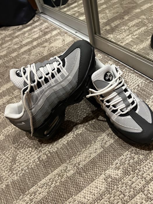 кросівки air max 95