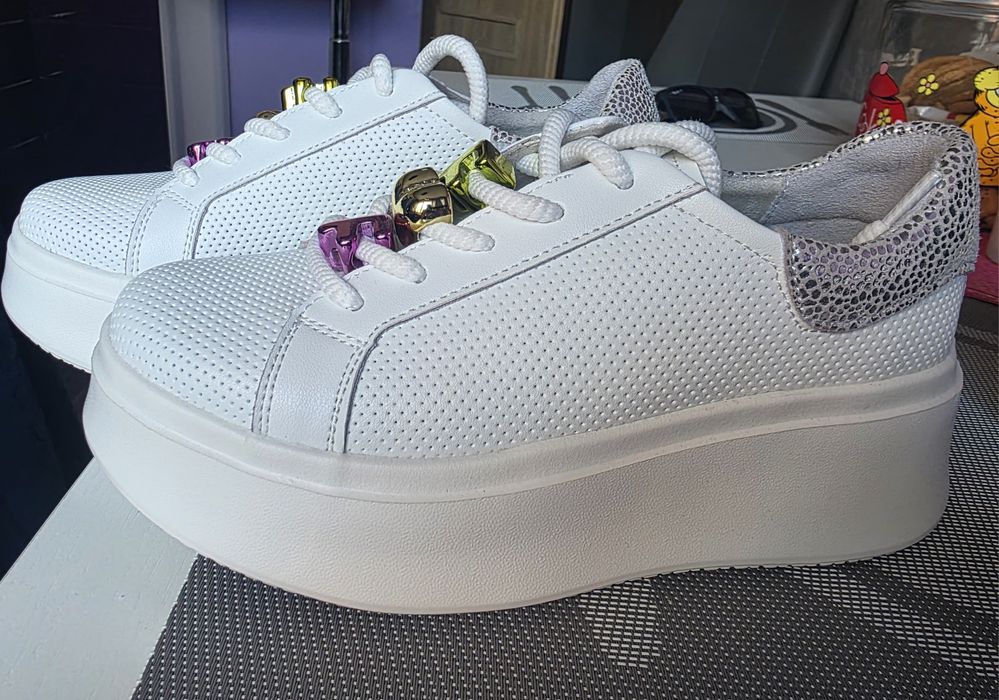 Sprzedam buty FILIPO