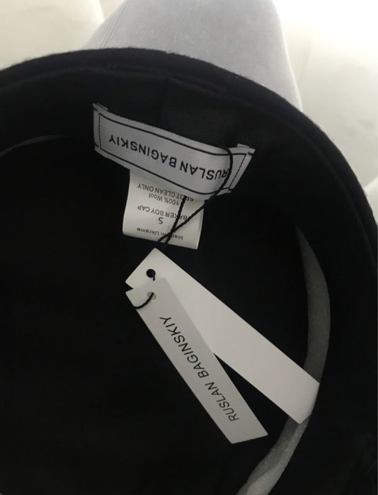 Чорна кепі Ruslan Baginskiy / капелюх RB Руслан Багінський із золотою