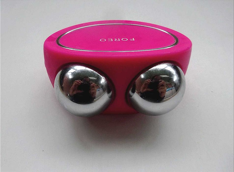 FOREO - Bear  (Skincare Secrets)