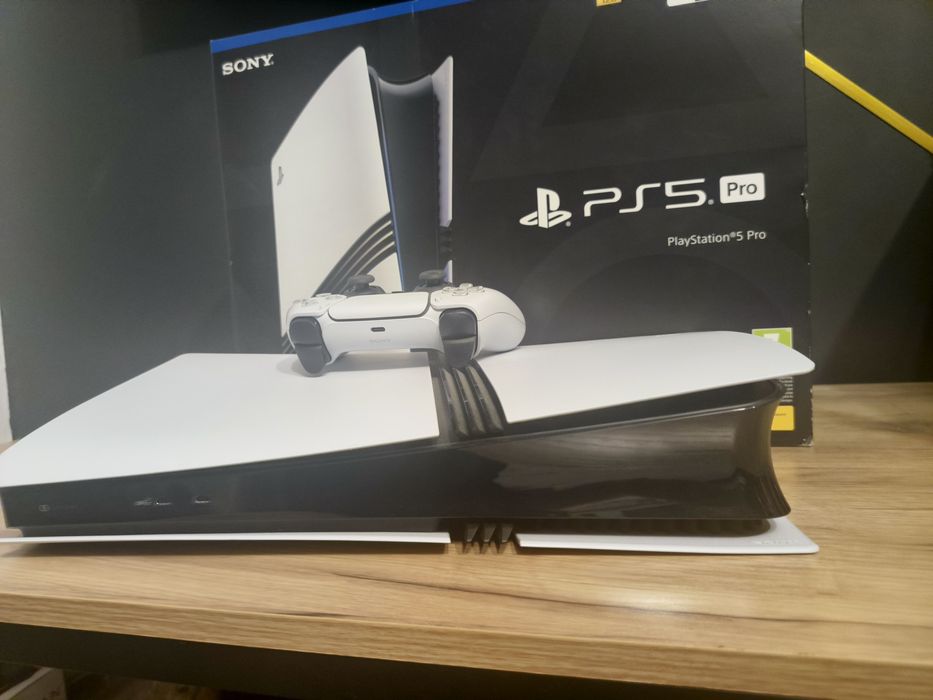 Konsola  PS5 PRO