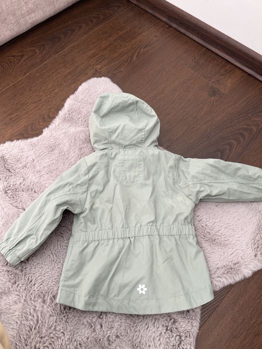 Курточка для дівчинки