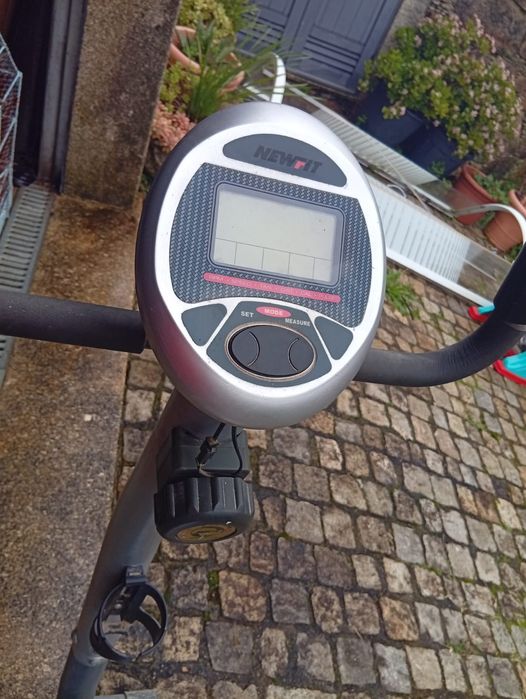 Vendo Bicicleta Estática Newfit Sextans