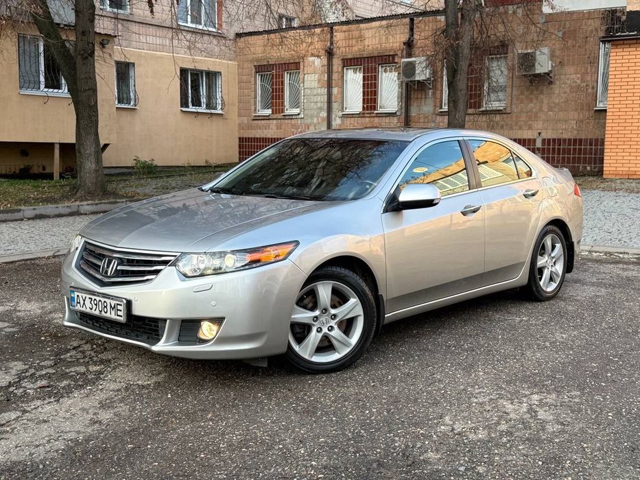 Продам Honda Accord 2008г 47 тыс км автомат
