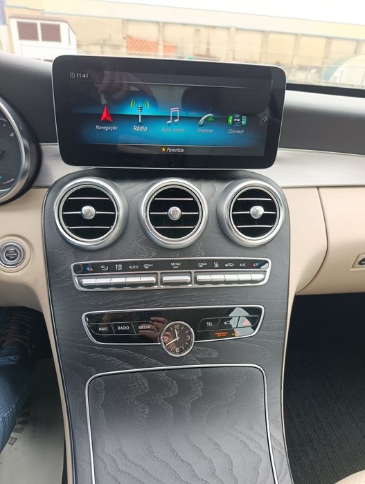 Carinha Mercedes Benz C300 De