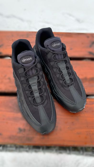 Кросівки Nike Air Max 95 Essential CI3705-001 оригінал 49,5 (33 см)