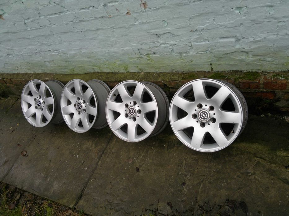 Литі диски r16 Opel Vivaro відмінний стан!