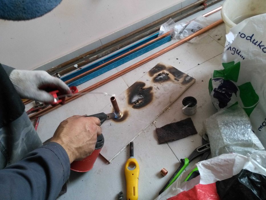 Hydraulik  naprawa usuwanie nietypowych awarii ekspresowo.