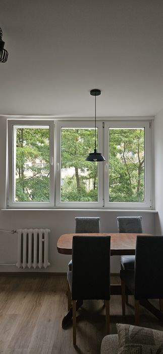 Świeżo po remoncie | 2 pokoje, osobna kuchnia i balkon | Łódź, Dąbrowa