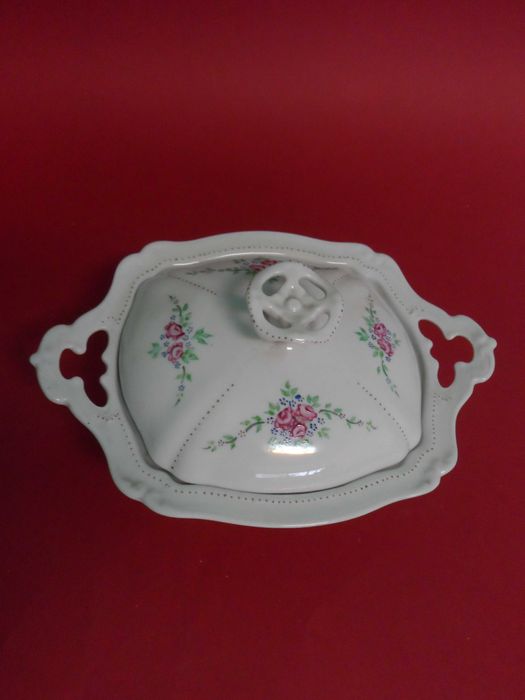 Terrina pintada a mão