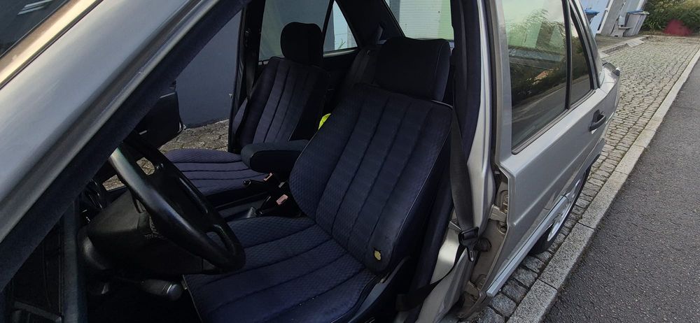 Mercedes-Benz 190D 2.0 (W201) – 1990