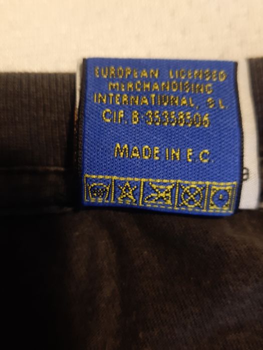 VINTAGE 1999 T-shirt