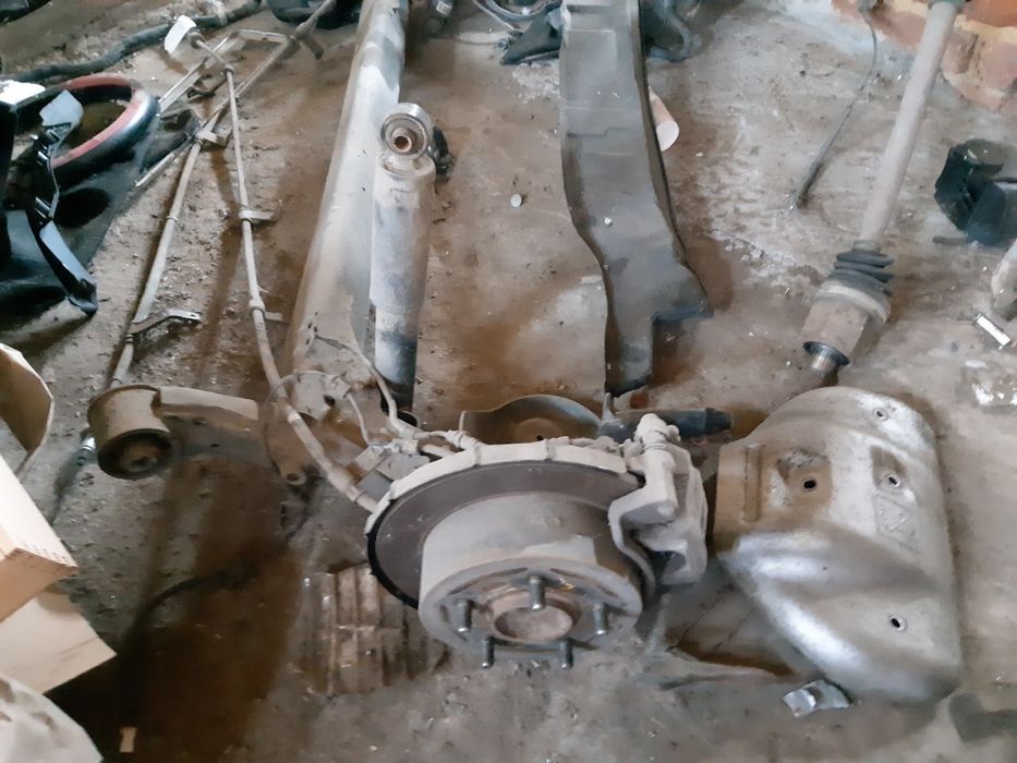 Задня балка кіа kia киа церато,cerato,forte 2004-2021