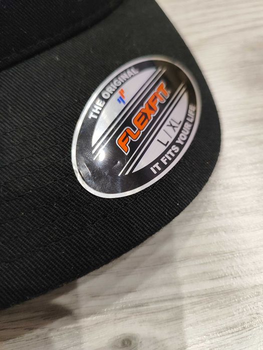 Czapka z daszkiem FLEXFIT Markowa Black Czarna