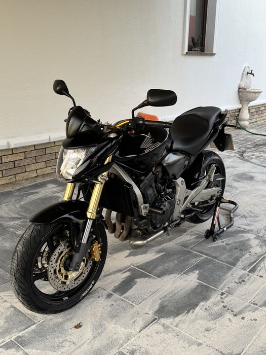 Продам honda hornet CB600F