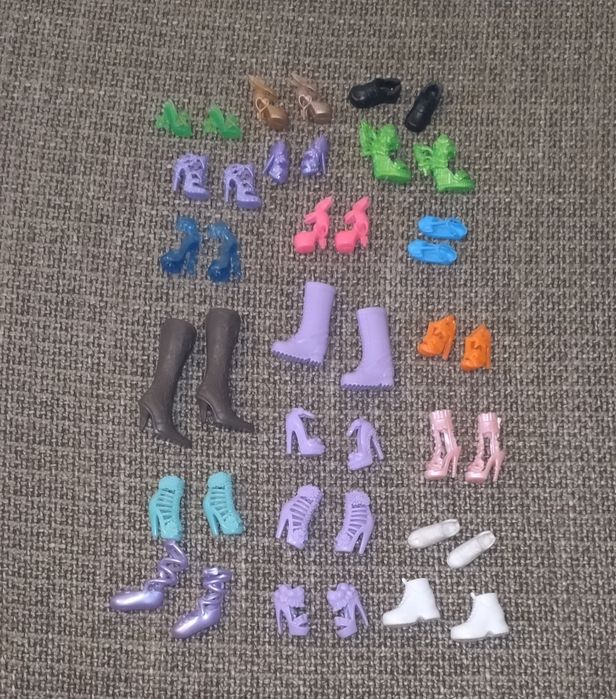 Sapatos Barbie diversos