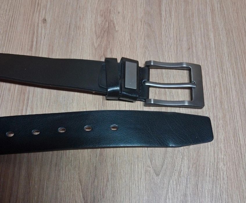 Pasek męski długość całkowita razem z klamrą  122cm