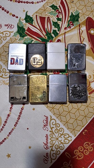 Isqueiros Zippo lote.