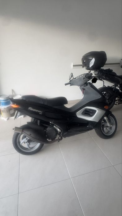 Mota Gilera Runner