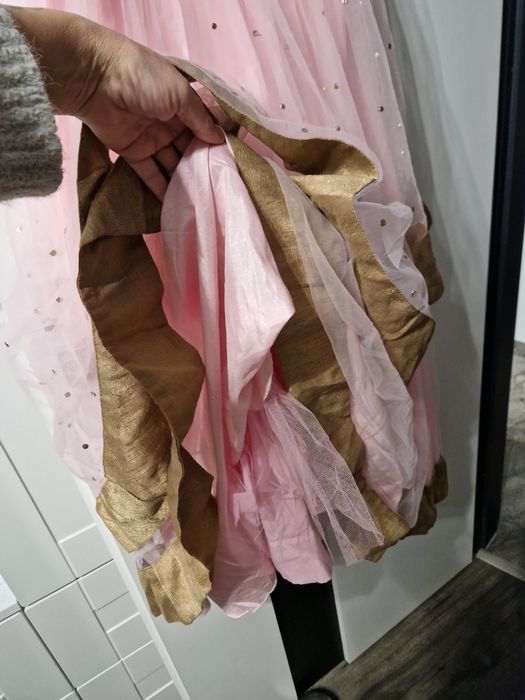 Stroj karnawałowy dla malej księżniczkil